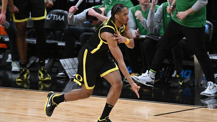 Oregon is favored against Liberty in the Round of 64 in the NCAA Tournament.