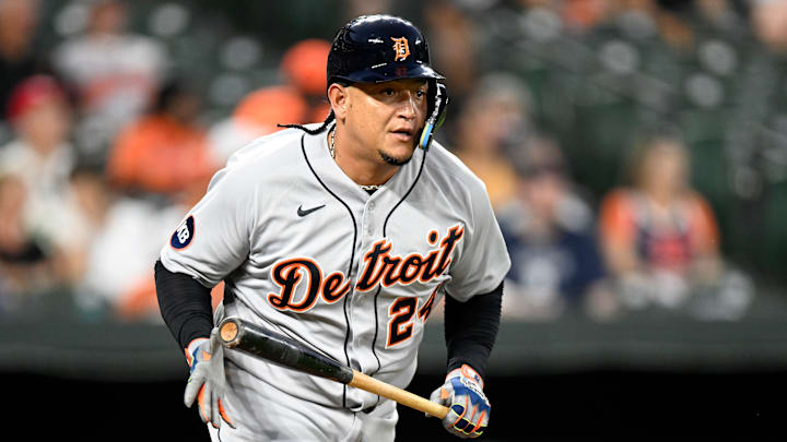 Miguel Cabrera se acerca a la marca de hits de Ichiro Suzuki 