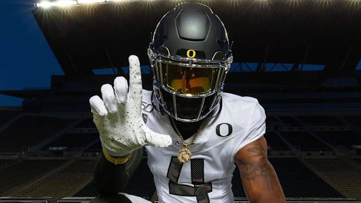 Tampa Bay Tech 5-star wide receiver Dallas Wilson has requested a release from his financial affidavit with Oregon.
