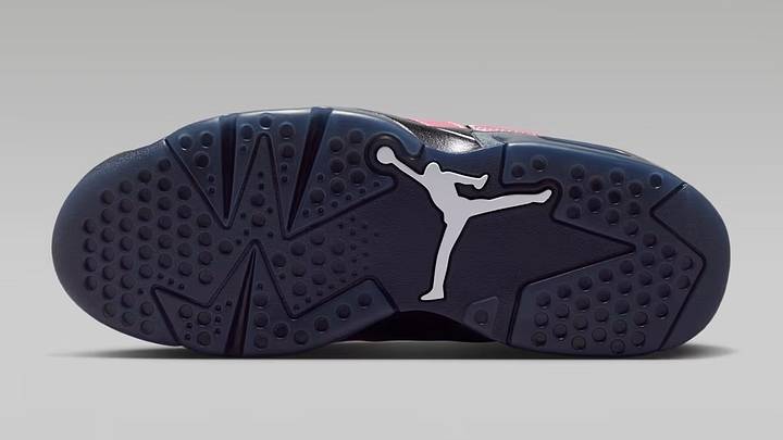 The Air Jordan 6 Low "Metamorphosis" colorway. The Air Jordan 6 Low "Metamorphosis" colorway.