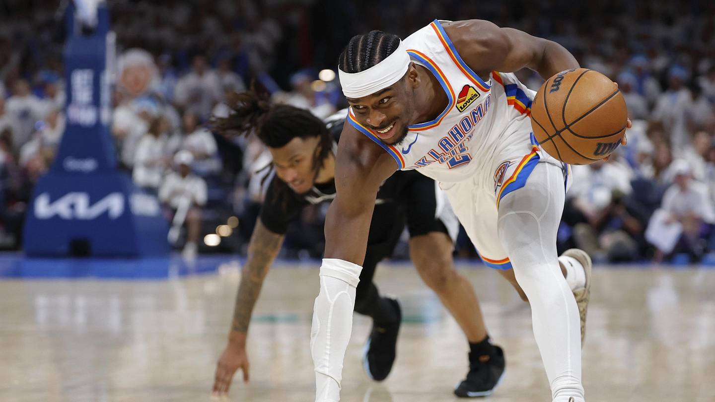 Facing Elimination, Spurs Plan to be 'More Desperate' in Game 6 vs. Thunder