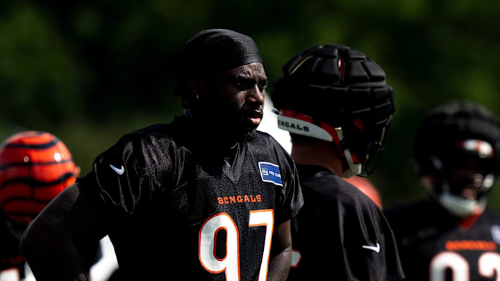 Cincinnati Bengals defensive end Shemar Stewart looks on during the Bengals camp in Cincinnati on July 27, 2025.