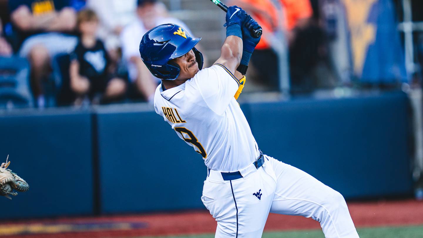 Starting Lineups + Live Score Updates for West Virginia vs. Kentucky
