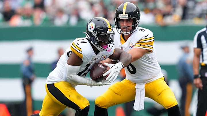 Aaron Rodgers, Kenneth Gainwell