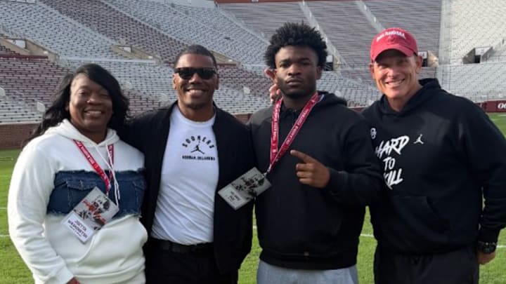 Oklahoma running back commit Keldrid Ben, coach Brent Venables