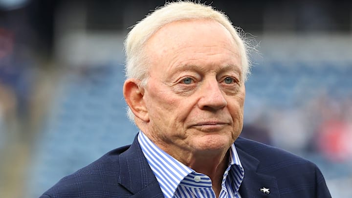 NFL: OCT 17 Cowboys at Patriots