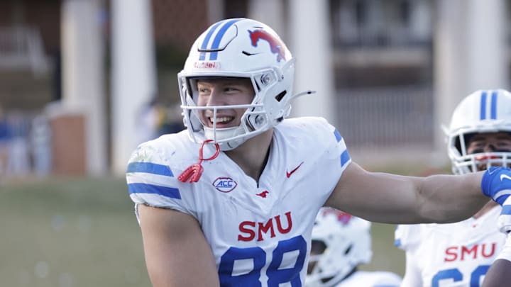 Southern Methodist Mustangs tight end Matthew Hibner