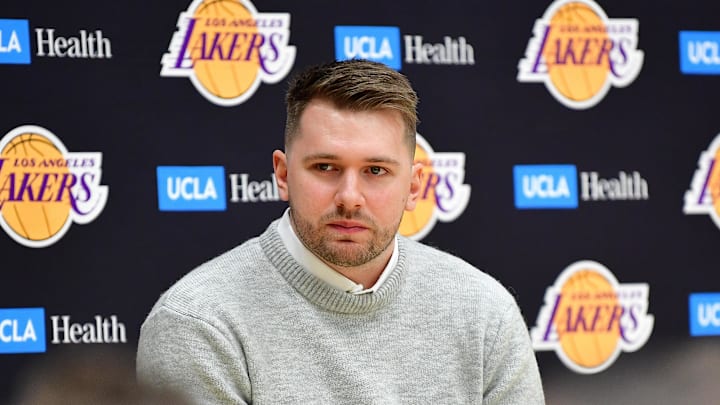 Feb 4, 2025; El Segundo, CA, USA; Los Angeles Lakers guard Luka Doncic is introduced at UCLA Health Training Center. Mandatory Credit: Gary A. Vasquez-Imagn Images Feb 4, 2025; El Segundo, CA, USA; Los Angeles Lakers guard Luka Doncic is introduced at UCLA Health Training Center. Mandatory Credit: Gary A. Vasquez-Imagn Images
