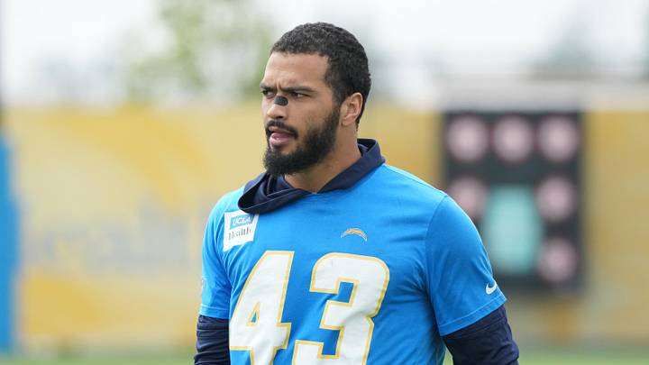 May 11, 2026; El Segundo, CA, USA; Los Angeles Chargers linebacker Troy Dye (43) during offseason workouts at The Bolt. Mandatory Credit: Kirby Lee-Imagn Images May 11, 2026; El Segundo, CA, USA; Los Angeles Chargers linebacker Troy Dye (43) during offseason workouts at The Bolt. Mandatory Credit: Kirby Lee-Imagn Images