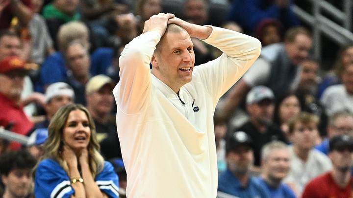 Mar 20, 2026; St. Louis, MO, USA; Kentucky Wildcats head coach Mark Pope reacts to a call made by referee Tony Padilla during the second half of a first round game of the men's 2026 NCAA Tournament against the Santa Clara Broncos at Enterprise Center. Mandatory Credit: Jeff Le-Imagn Images Mar 20, 2026; St. Louis, MO, USA; Kentucky Wildcats head coach Mark Pope reacts to a call made by referee Tony Padilla during the second half of a first round game of the men's 2026 NCAA Tournament against the Santa Clara Broncos at Enterprise Center. Mandatory Credit: Jeff Le-Imagn Images