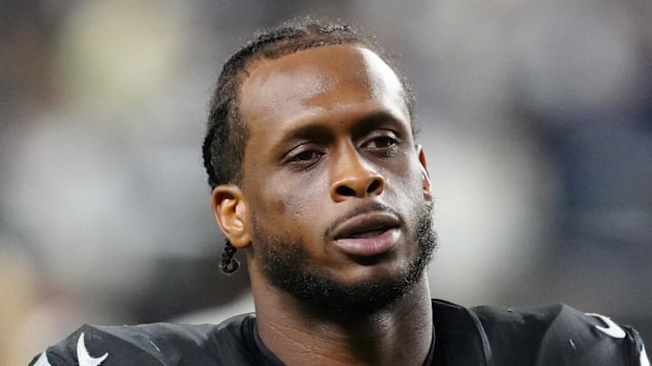Nov 17, 2025; Paradise, Nevada, USA; Las Vegas Raiders quarterback Geno Smith (7) after the game against the Dallas Cowboys at Allegiant Stadium. Mandatory Credit: Stephen R. Sylvanie-Imagn Images Nov 17, 2025; Paradise, Nevada, USA; Las Vegas Raiders quarterback Geno Smith (7) after the game against the Dallas Cowboys at Allegiant Stadium. Mandatory Credit: Stephen R. Sylvanie-Imagn Images