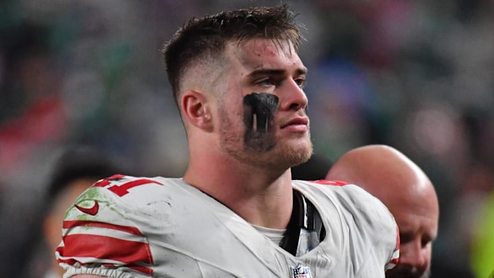 New York Giants linebacker Micah McFadden is back for another season.