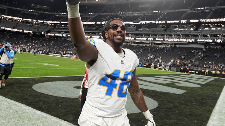Jan 5, 2025; Paradise, Nevada, USA; Los Angeles Chargers linebacker Bud Dupree (48) celebrates after the game against the Las Vegas Raiders at Allegiant Stadium. Mandatory Credit: Kirby Lee-Imagn Images Jan 5, 2025; Paradise, Nevada, USA; Los Angeles Chargers linebacker Bud Dupree (48) celebrates after the game against the Las Vegas Raiders at Allegiant Stadium. Mandatory Credit: Kirby Lee-Imagn Images
