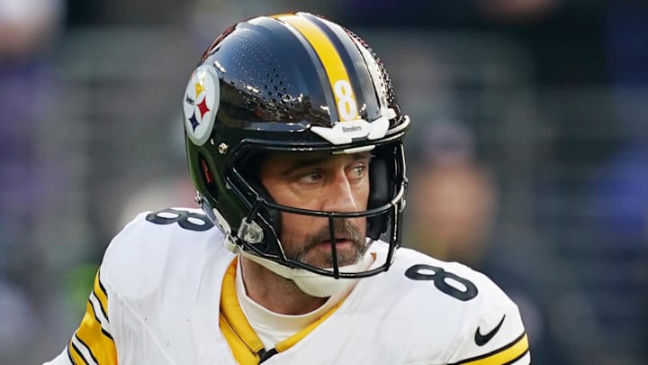 Pittsburgh Steelers quarterback Aaron Rodgers Pittsburgh Steelers quarterback Aaron Rodgers