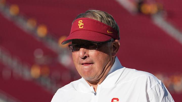 Sep 4, 2026; Los Angeles, California, USA; Southern California Trojans defensive coordinator Gary Patterson during the game against the Fresno State Bulldogs at United Airlines Field at Los Angeles Memorial Coliseum. Sep 4, 2026; Los Angeles, California, USA; Southern California Trojans defensive coordinator Gary Patterson during the game against the Fresno State Bulldogs at United Airlines Field at Los Angeles Memorial Coliseum.