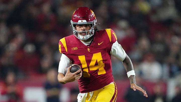 USC Trojans quarterback Jayden Maiava