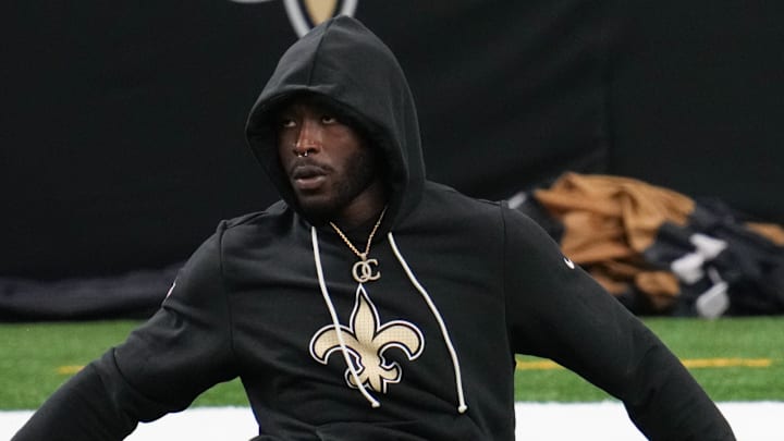 Oct 5, 2025; New Orleans, Louisiana, USA;  New Orleans Saints running back Alvin Kamara (41) warms up prior to the game against the New York Giants at Caesars Superdome. Mandatory Credit: Matthew Hinton-Imagn Images