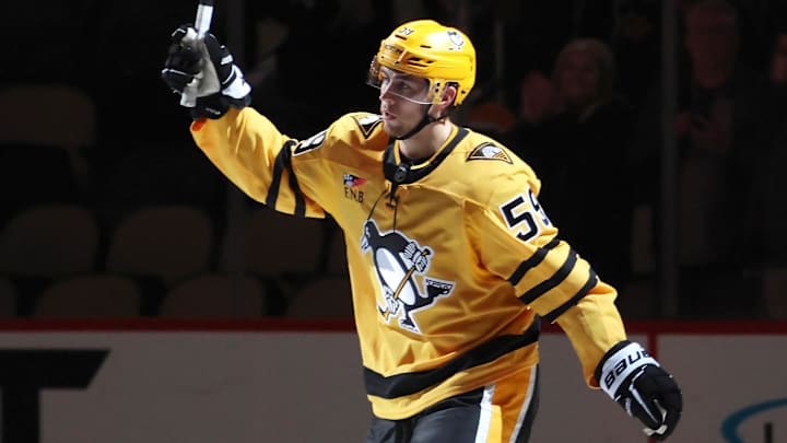 Feb 26, 2026; Pittsburgh, Pennsylvania, USA; Pittsburgh Penguins right wing Egor Chinakhov (59) reacts to being named a star of the game against the New Jersey Devils at PPG Paints Arena. Mandatory Credit: Charles LeClaire-Imagn Images Feb 26, 2026; Pittsburgh, Pennsylvania, USA; Pittsburgh Penguins right wing Egor Chinakhov (59) reacts to being named a star of the game against the New Jersey Devils at PPG Paints Arena. Mandatory Credit: Charles LeClaire-Imagn Images