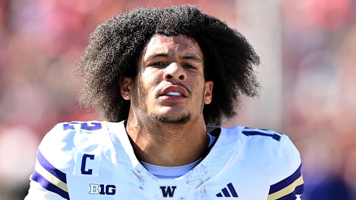 Washington Huskies wide receiver Denzel Boston