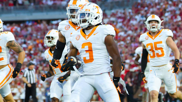 Tennessee Volunteers cornerback Jermod McCoy reacts after making an interception against the Oklahoma Sooners.
