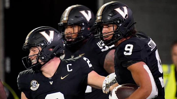 Lea will have to find a sweet spot in Pavia and Stowers' fall camp reps that allows them to stay healthy, but still develop continuity. Lea will have to find a sweet spot in Pavia and Stowers' fall camp reps that allows them to stay healthy, but still develop continuity.