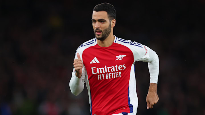 Mikel Merino made his Arsenal debut against PSG