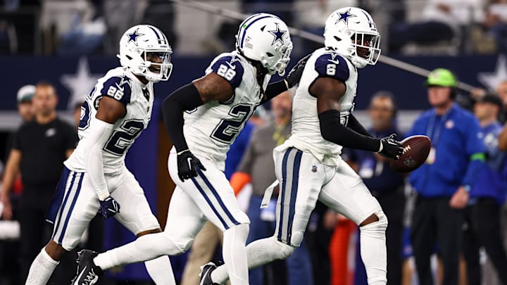 Philadelphia Eagles v Dallas Cowboys