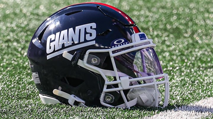 New York Giants helmet  
