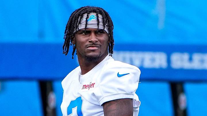 Detroit Lions cornerback Ennis Rakestraw Jr. (2) practices during minicamp