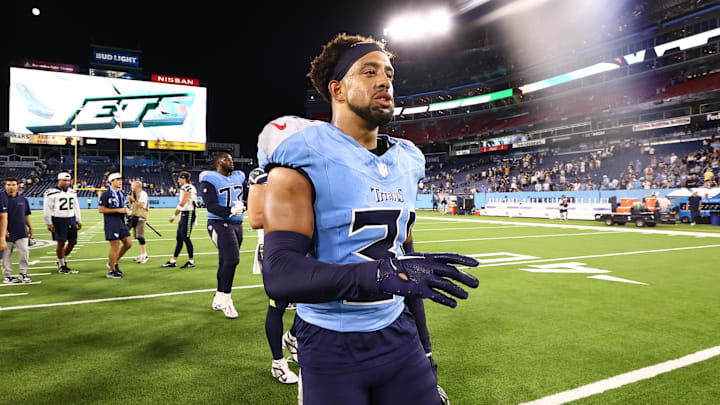 Aug 17, 2024; Nashville, Tennessee, USA; Tennessee Titans safety Jamal Adams (33) leaves the field after celebrating a win over the Seattle Seahawksat Nissan Stadium. Mandatory Credit: Casey Gower-Imagn Images Aug 17, 2024; Nashville, Tennessee, USA; Tennessee Titans safety Jamal Adams (33) leaves the field after celebrating a win over the Seattle Seahawksat Nissan Stadium. Mandatory Credit: Casey Gower-Imagn Images