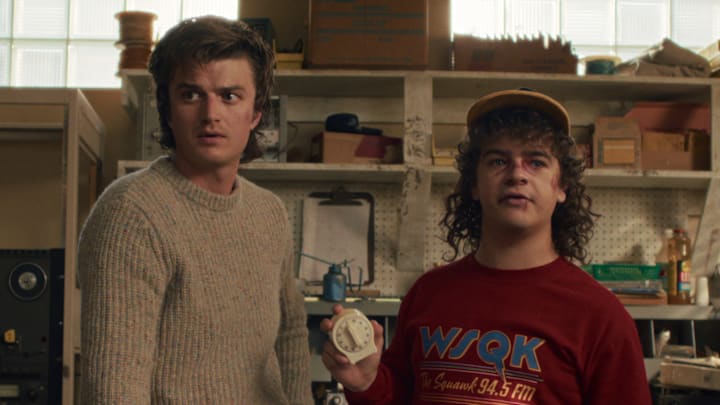 STRANGER THINGS: SEASON 5. (L to R) Joe Keery as Steve Harrington and Gaten Matarazzo as Dustin Henderson in Stranger Things: Season 5. 