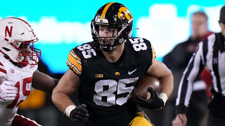Iowa tight end Luke Lachey runs the ball after making a reception in the third quarter against Nebraska during a NCAA football game on Friday, Nov. 25, 2022, at Kinnick Stadium in Iowa City.

Iowavsneb 20221125 Bh