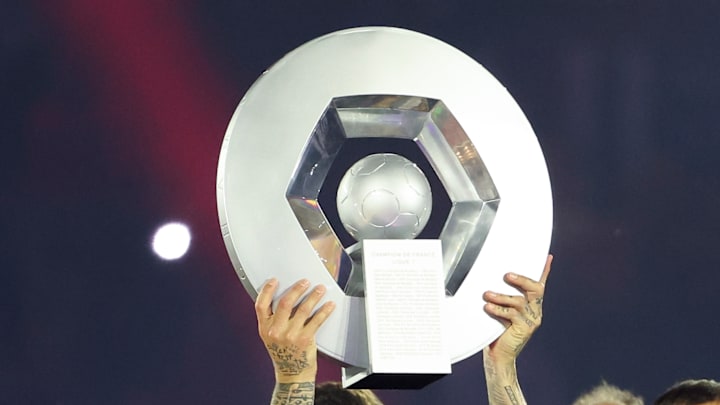 Le trophée de la Ligue 1