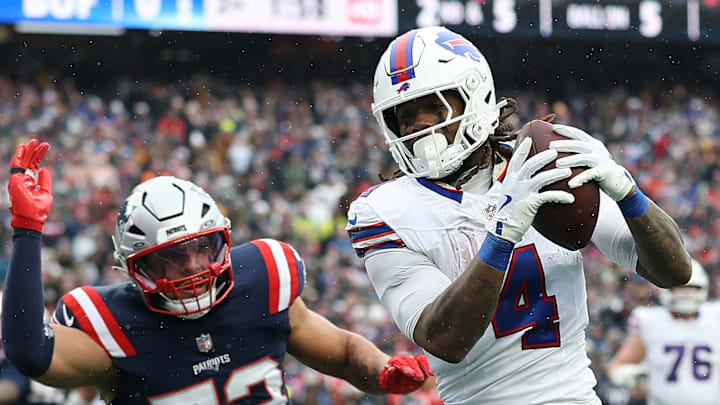 Buffalo Bills v New England Patriots - NFL 2025
