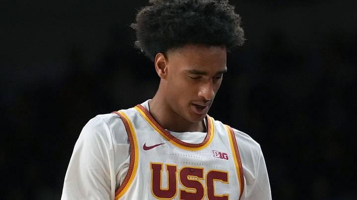 Feb 18, 2026; Los Angeles, California, USA; Southern California Trojans head coach Eric Musselman and guard Alijah Arenas (0) react against the Illinois Fighting Illini in the first half at Galen Center. Mandatory Credit: Kirby Lee-Imagn Images Feb 18, 2026; Los Angeles, California, USA; Southern California Trojans head coach Eric Musselman and guard Alijah Arenas (0) react against the Illinois Fighting Illini in the first half at Galen Center. Mandatory Credit: Kirby Lee-Imagn Images