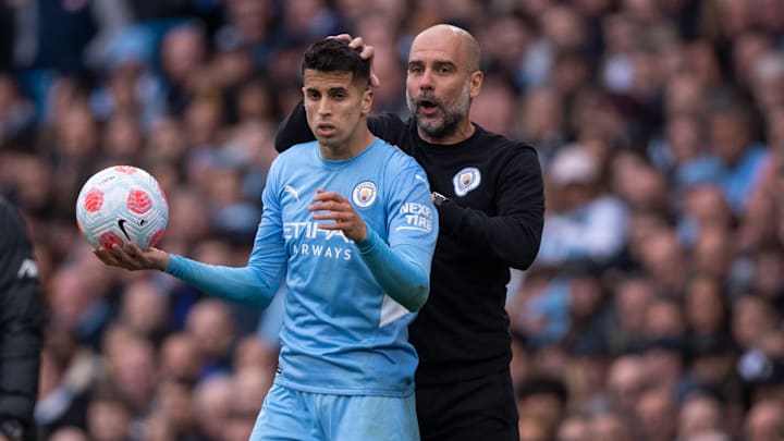 Joao Cancelo y Pep Guardiola compartieron en el Manchester City desde el 2020 hasta el 2022