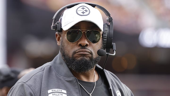 Nov 10, 2024; Landover, Maryland, USA; Pittsburgh Steelers head coach Mike Tomlin looks on from the sidelines against the Washington Commanders during the first half at Northwest Stadium. Mandatory Credit: Amber Searls-Imagn Images Nov 10, 2024; Landover, Maryland, USA; Pittsburgh Steelers head coach Mike Tomlin looks on from the sidelines against the Washington Commanders during the first half at Northwest Stadium. Mandatory Credit: Amber Searls-Imagn Images