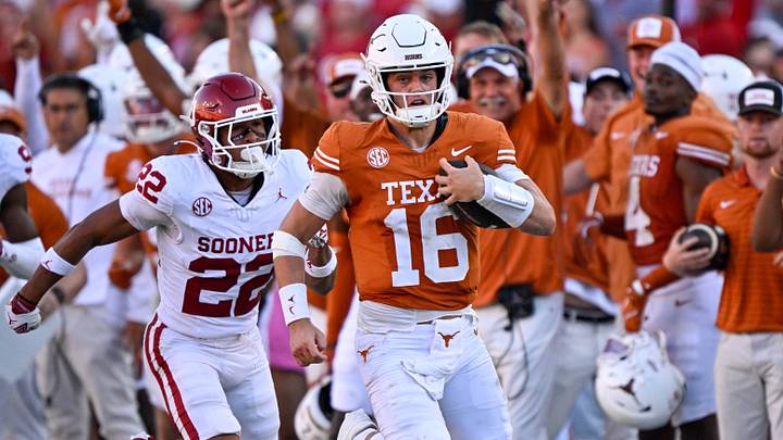 Oct 11, 2025; Dallas, Texas, USA; Texas Longhorns quarterback Arch Manning