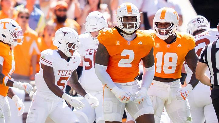 Tennessee defensive lineman Xavier Gilliam (2) Tennessee defensive lineman Xavier Gilliam (2)