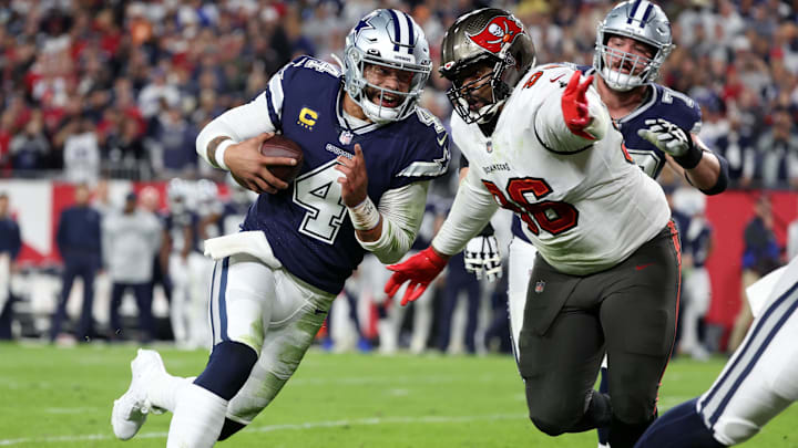 Jan 16, 2023; Tampa, Florida, USA; Dallas Cowboys quarterback Dak Prescott (4) rushes the ball for a