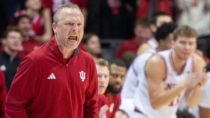Indiana coach Darian DeVries against Purdue at Simon Skjodt Assembly Hall on Tuesday, Jan. 27, 2026. Indiana coach Darian DeVries against Purdue at Simon Skjodt Assembly Hall on Tuesday, Jan. 27, 2026.