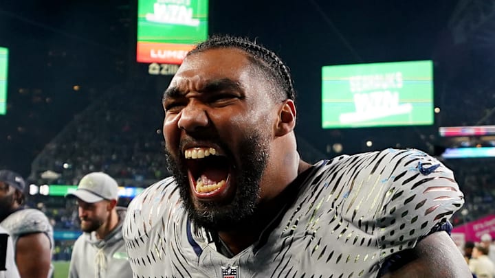 Leonard Williams of the Seattle Seahawks screams