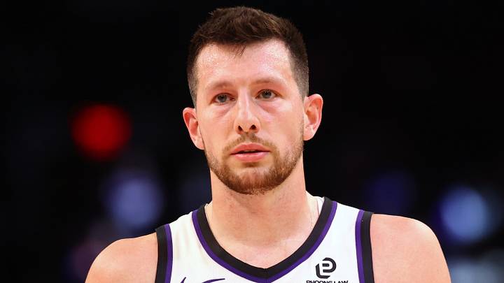 Oct 22, 2025; Phoenix, Arizona, USA; Sacramento Kings forward Drew Eubanks (19) against the Phoenix Suns at the Mortgage Matchup Center. Mandatory Credit: Mark J. Rebilas-Imagn Images Oct 22, 2025; Phoenix, Arizona, USA; Sacramento Kings forward Drew Eubanks (19) against the Phoenix Suns at the Mortgage Matchup Center. Mandatory Credit: Mark J. Rebilas-Imagn Images