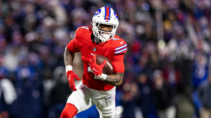 New England Patriots v Buffalo Bills