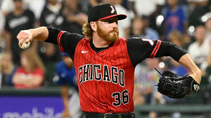 Jul 25, 2025; Chicago, Illinois, USA; Chicago White Sox pitcher Steven Wilson (36) delivers during the ninth inning against the Chicago Cubs at Rate Field. Mandatory Credit: Matt Marton-Imagn Images Jul 25, 2025; Chicago, Illinois, USA; Chicago White Sox pitcher Steven Wilson (36) delivers during the ninth inning against the Chicago Cubs at Rate Field. Mandatory Credit: Matt Marton-Imagn Images