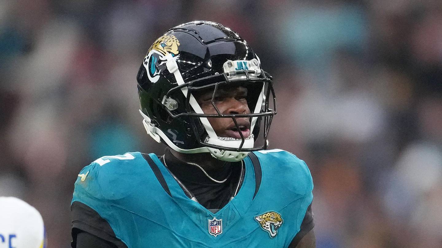 Travis Hunter deserves better than Jaguars’ constant indecision