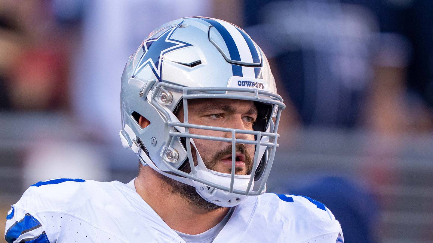 Best Dallas Cowboys player to wear No. 70 will soon join the second-best in Canton