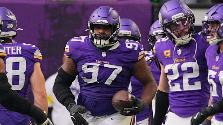 Dec 7, 2025; Minneapolis, Minnesota, USA; Minnesota Vikings nose tackle Javon Hargrave (97) reacts against the Washington Commanders during the second half at U.S. Bank Stadium. Mandatory Credit: Brad Rempel-Imagn Images Dec 7, 2025; Minneapolis, Minnesota, USA; Minnesota Vikings nose tackle Javon Hargrave (97) reacts against the Washington Commanders during the second half at U.S. Bank Stadium. Mandatory Credit: Brad Rempel-Imagn Images