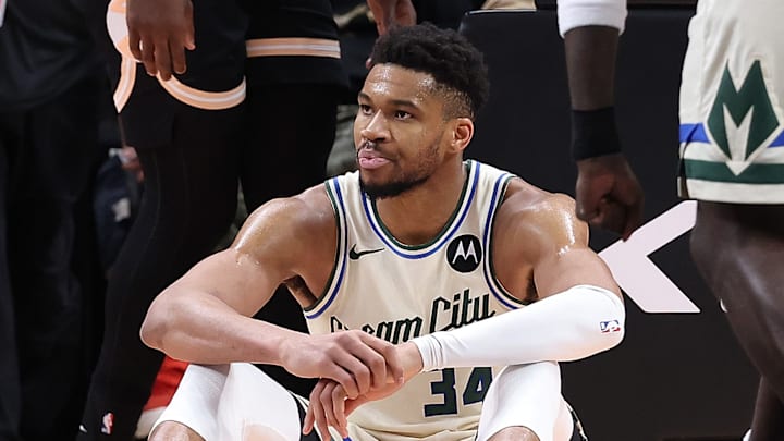 Milwaukee Bucks v Atlanta Hawks