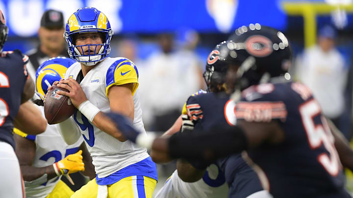 Matthew Stafford targets a receiver in his team's last game with the Bears, an easy win during the Matt Nagy coaching era.